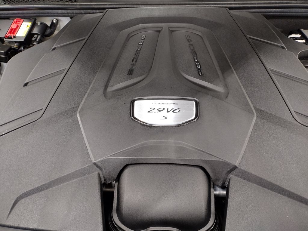 2019 Porsche Cayenne S