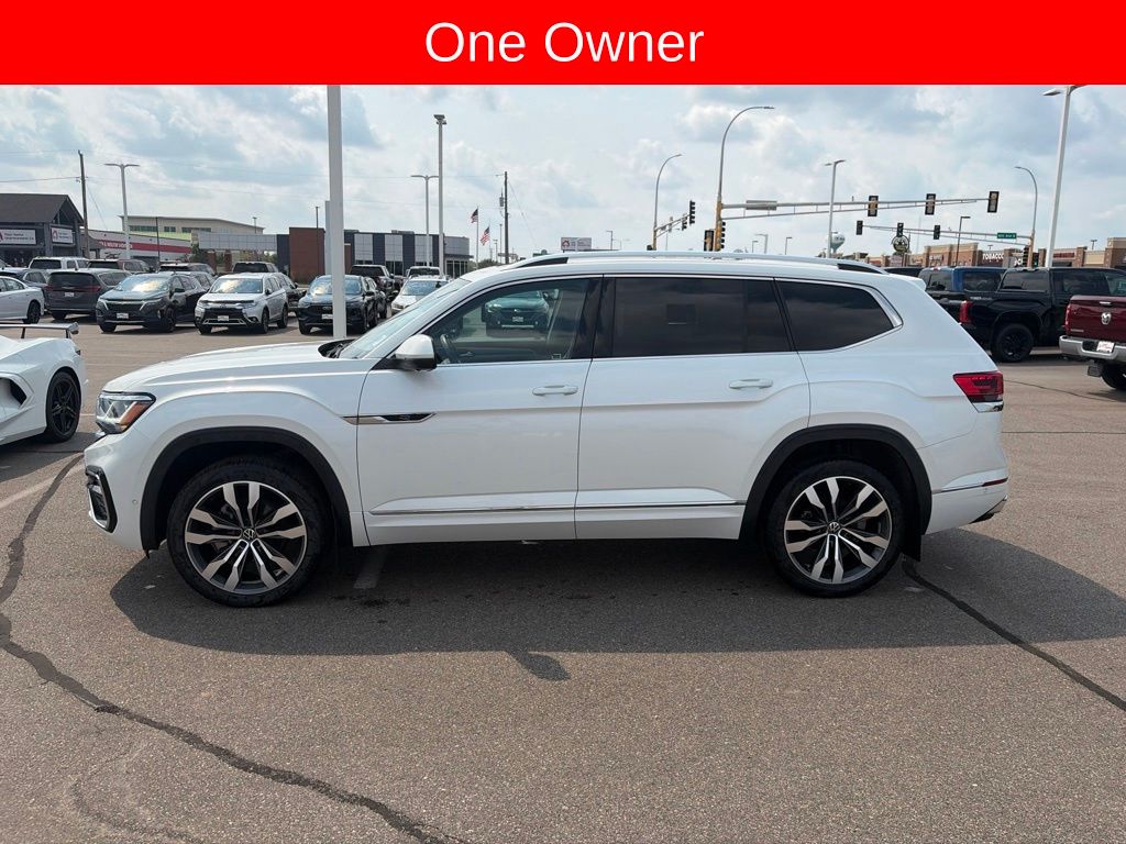Used 2023 Volkswagen Atlas Execline with VIN 1V2FR2CAXPC554542 for sale in Waite Park, Minnesota