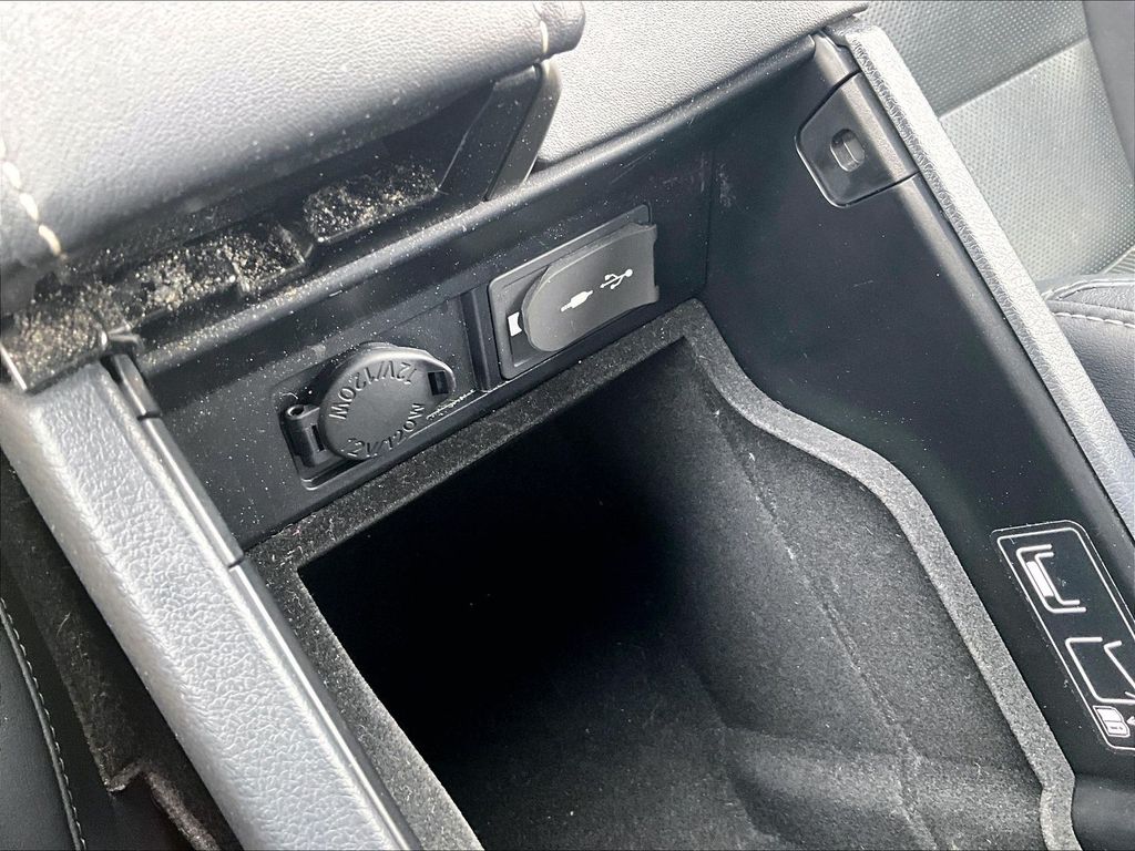 2017 Lexus RX — photo 27