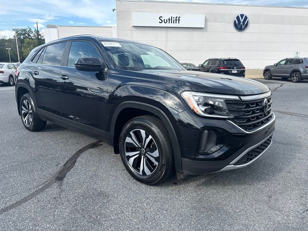 2024 Volkswagen Atlas Cross Sport 2.0T SE Black at Subaru and VW of Moon Township