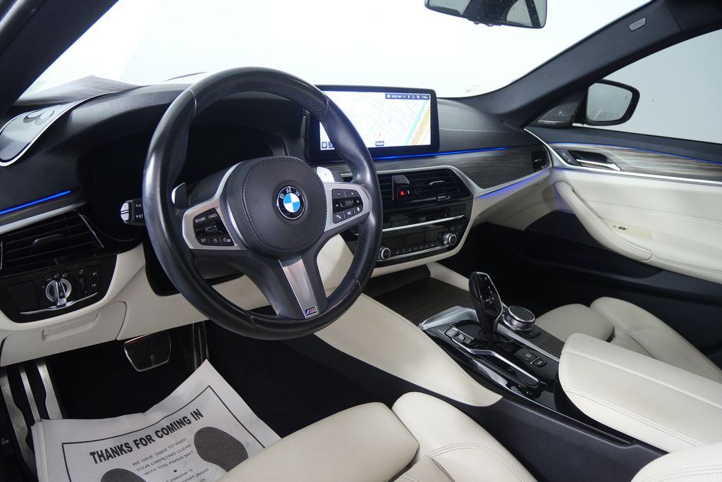 Thumbnail: 2023 BMW 5 Series - 13