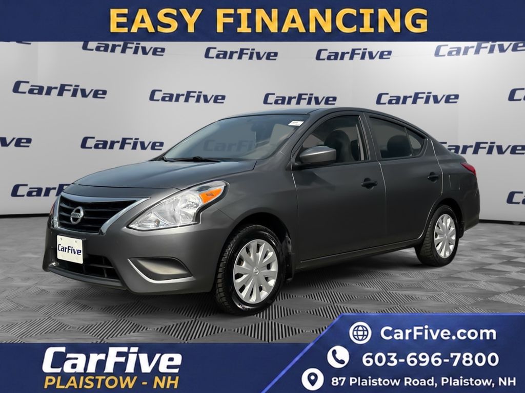 Gray (Gun Metallic) 2017 Nissan Versa Sedan Front-Wheel Drive 5-Speed Manual