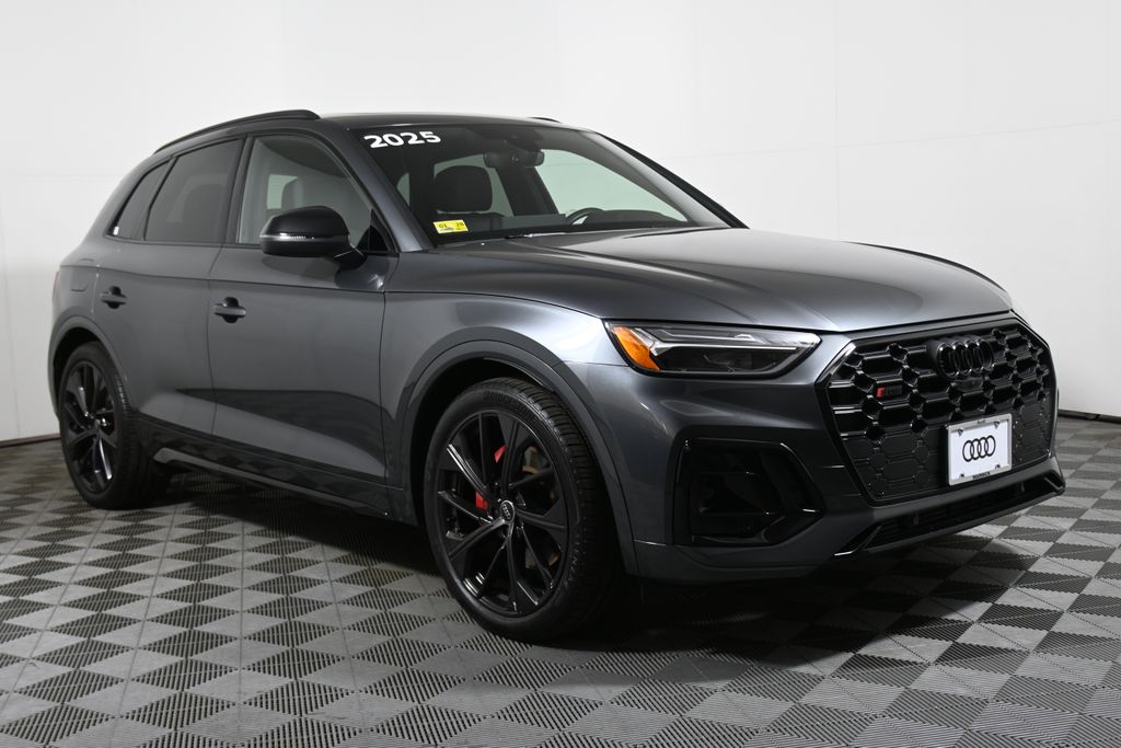 Thumbnail: 2025 Audi SQ5 - 8
