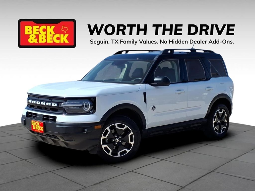 Oxford White 2022 Ford Bronco Sport SUV / Crossover All-Wheel Drive 8-Speed Automatic