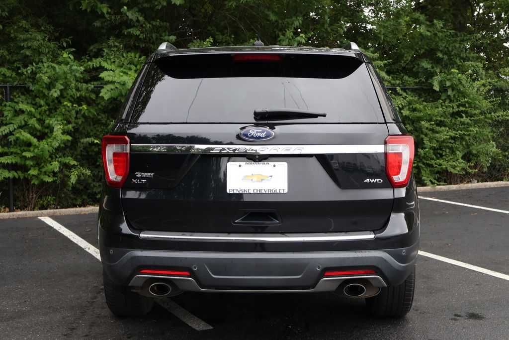 Thumbnail: 2018 Ford Explorer - 9