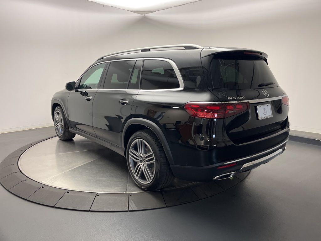 Thumbnail: 2026 Mercedes-Benz GLS - 5