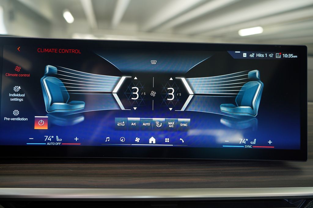 Thumbnail: 2026 BMW X5 - 17