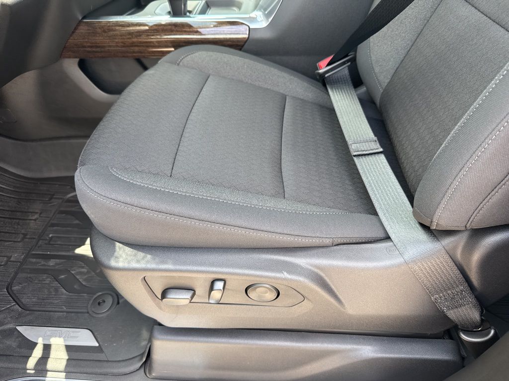 New Car 2025 Gmc Sierra 1500  Elevation For Sale In Austin, Texas
