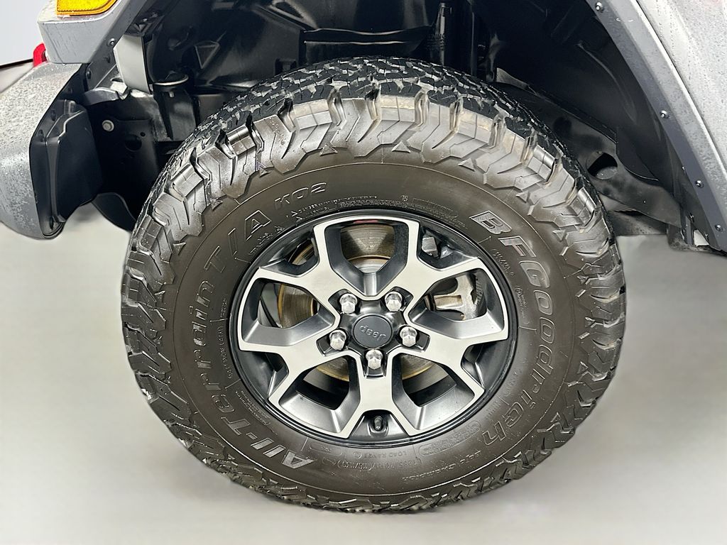 Thumbnail: 2018 Jeep Wrangler - 30