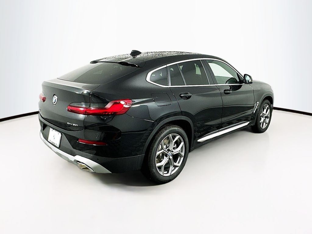 2025 BMW X4 xDrive30i 5