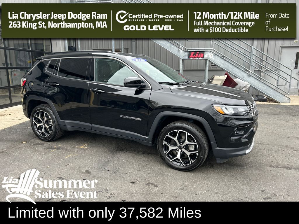 Diamond Black Crystal Pearlcoat 2025 Jeep Compass Limited 4WD SUV / Crossover Four-Wheel Drive 8-Speed Automatic