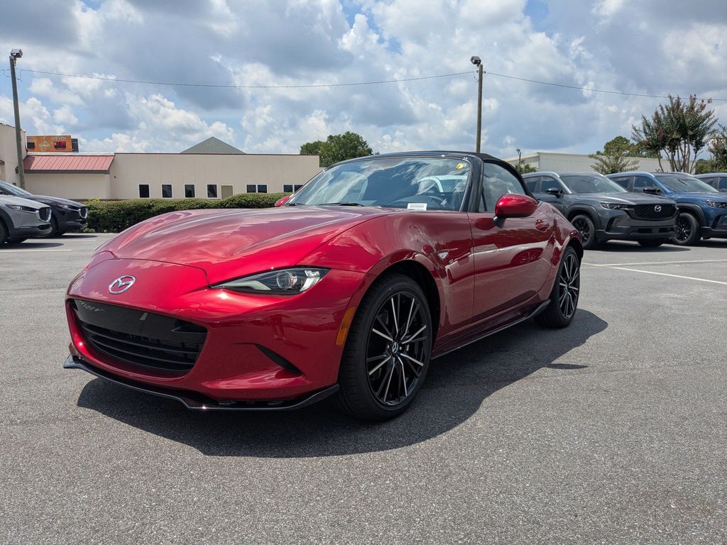 2025 Mazda MX-5 Miata Grand Touring