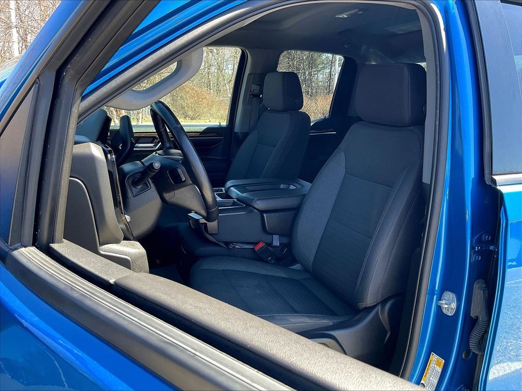 2022 GMC Sierra 1500 — photo 10
