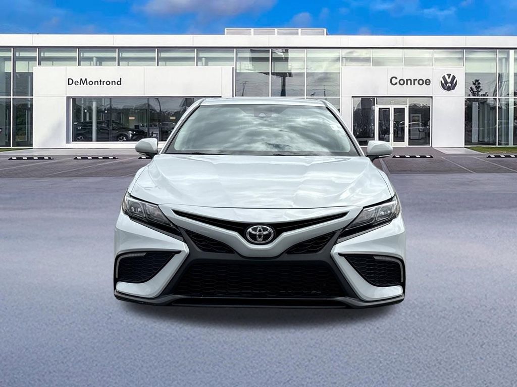 2024 Toyota Camry SE White at DeMontrond Gulf Freeway