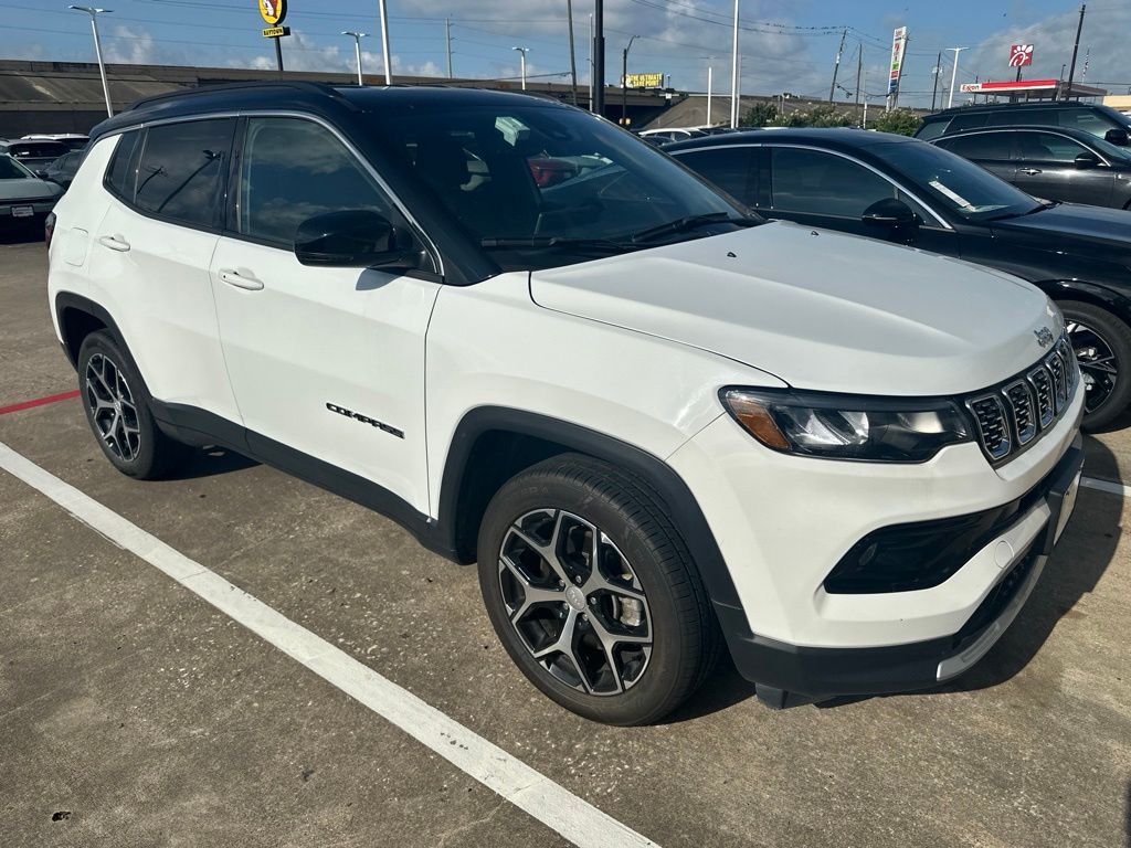 2024 Jeep Compass Limited White at Big Star Buick GMC
