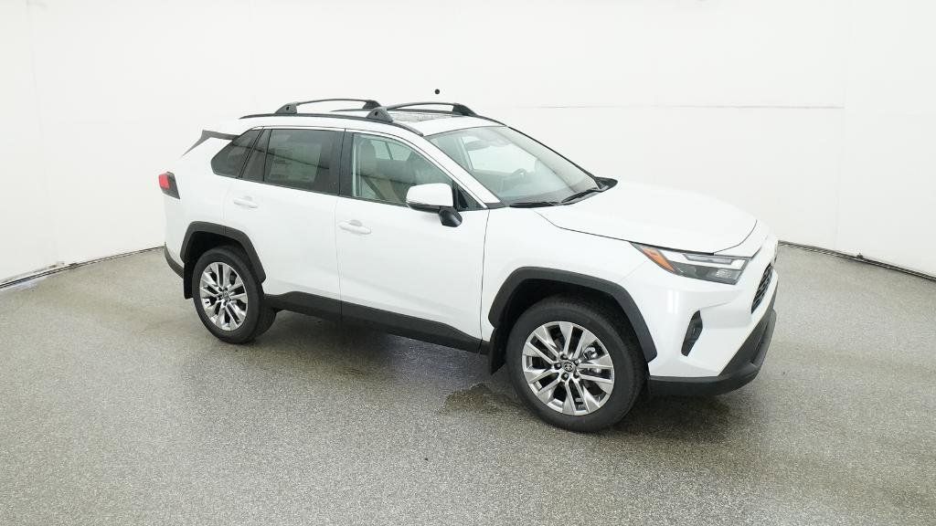 Thumbnail: 2025 Toyota RAV4 - 24