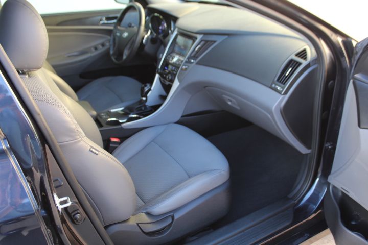 Used Car 2013 Hyundai Sonata  Se For Sale Under $10,000 In Georgetown, Texas