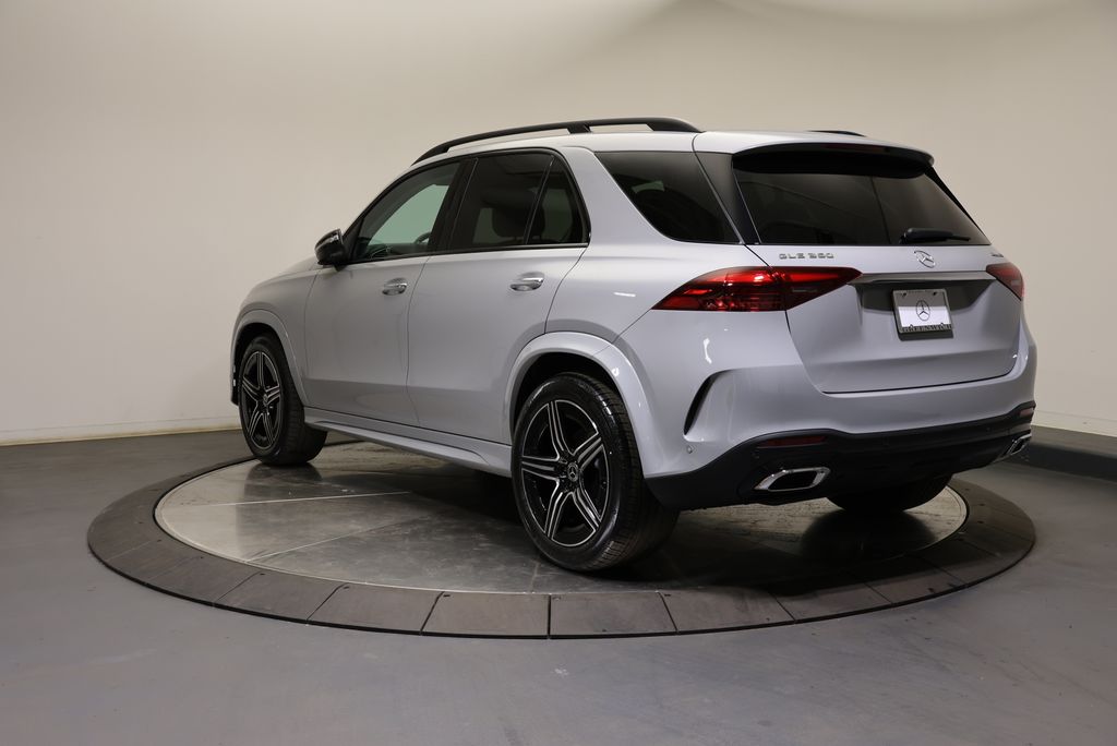 Thumbnail: 2026 Mercedes-Benz GLE - 5