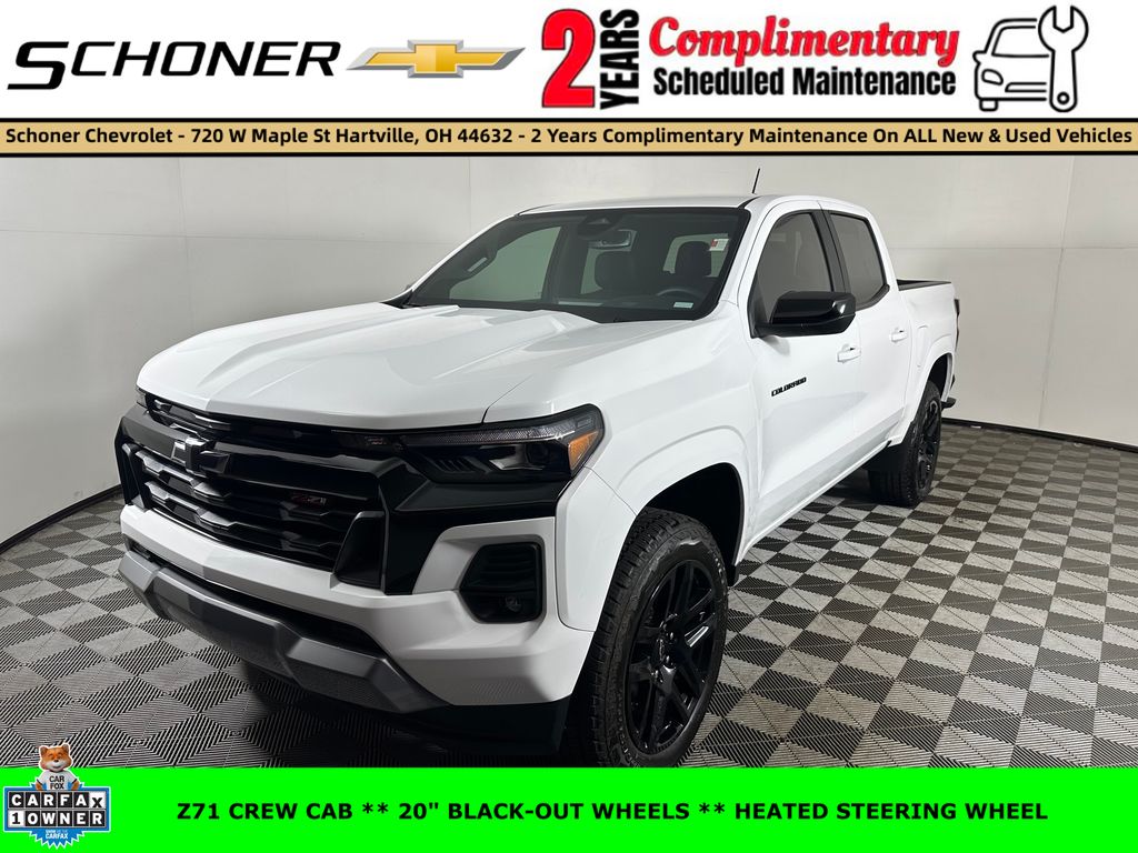 Summit White 2025 Chevrolet Colorado Z71 Crew Cab 4WD Pickup Truck Four-Wheel Drive 8-Speed Automatic