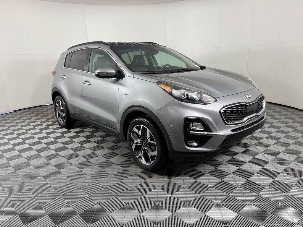 2022 Kia Sportage EX 17