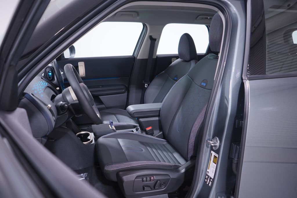 Thumbnail: 2025 MINI Cooper Countryman - 7