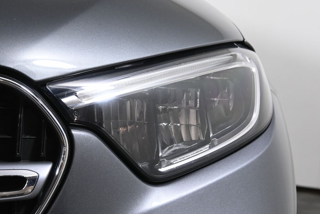 Thumbnail: 2023 Mercedes-Benz GLC - 11