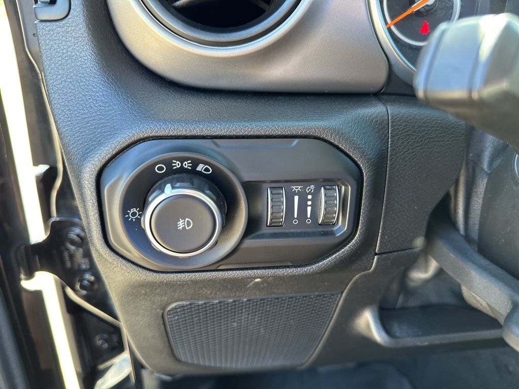 Used Car 2021 Jeep Wrangler  Unlimited Sport For Sale Under $30,000 In Austin, Texas