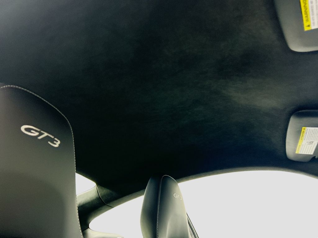 Thumbnail: 2015 Porsche 911 - 21