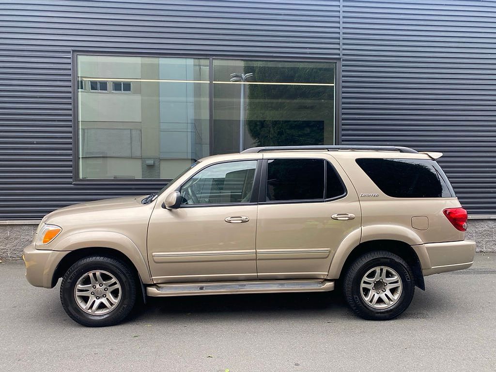 Thumbnail: 2005 Toyota Sequoia - 2