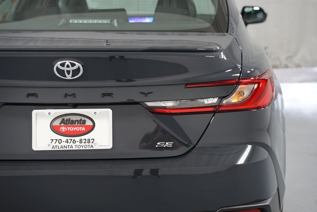 Thumbnail: 2025 Toyota Camry - 10