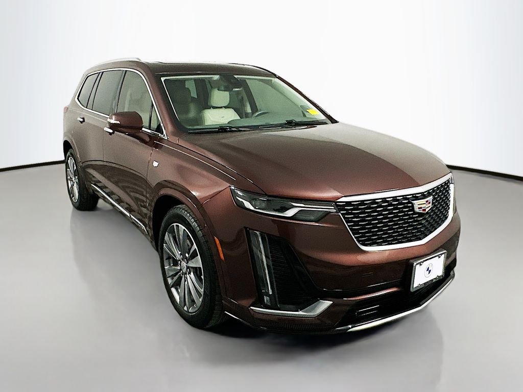 2022 Cadillac XT6 Premium Luxury 3