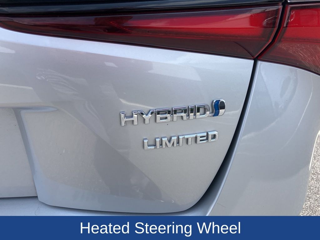2022 Toyota Prius Limited