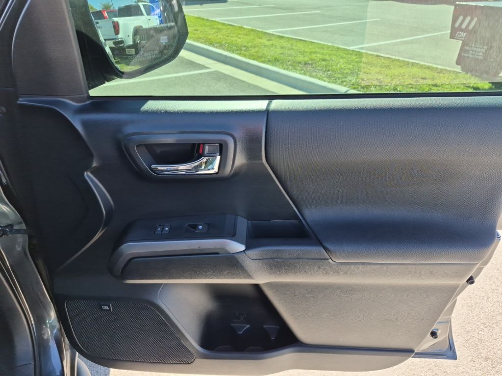 Used Car 2016 Toyota Tacoma  Trd Sport For Sale Under $30,000 In Austin, Texas