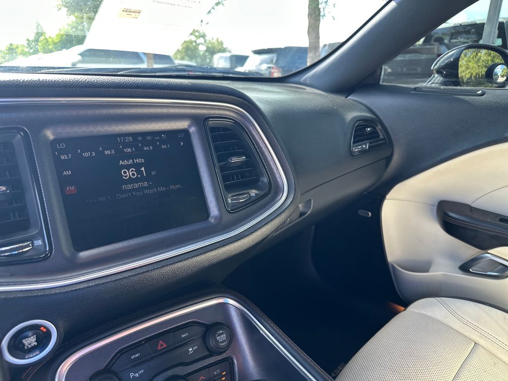 Used Car 2015 Dodge Challenger  R/t For Sale Under $25,000 In Austin, Texas