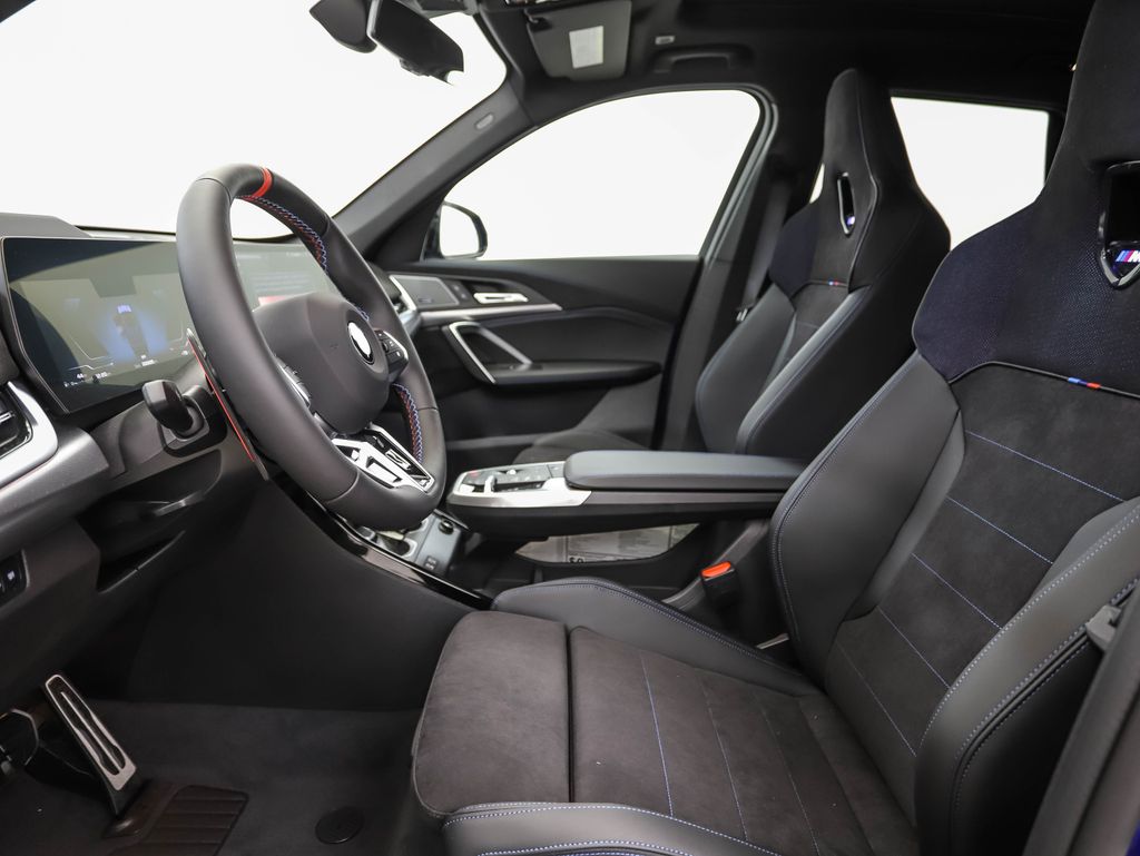 Thumbnail: 2026 BMW X1 - 11