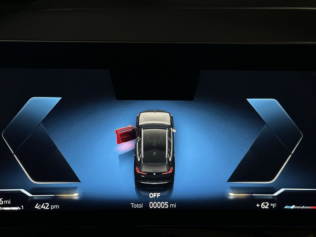 Thumbnail: 2026 BMW X3 - 15