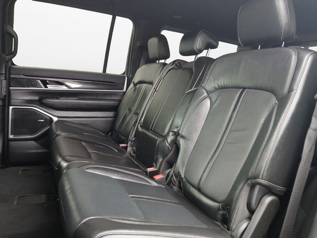 Used Car 2022 Jeep Wagoneer  Series I For Sale Under $50,000 In Austin, Texas