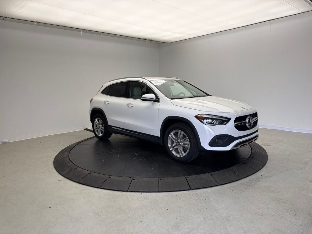 Thumbnail: 2023 Mercedes-Benz GLA - 7