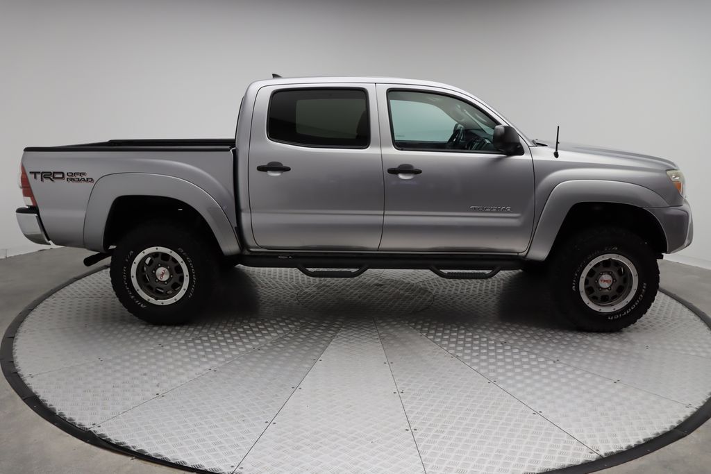 2015 Toyota Tacoma Base 7