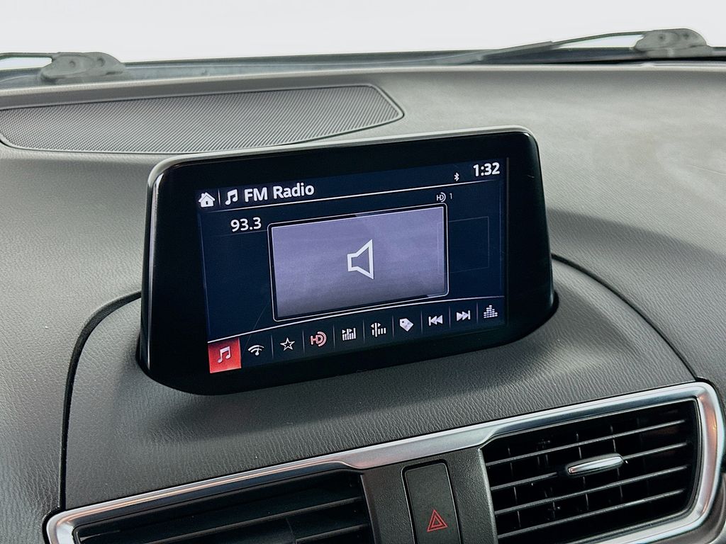 2018 Mazda Mazda3 i Grand Touring 15