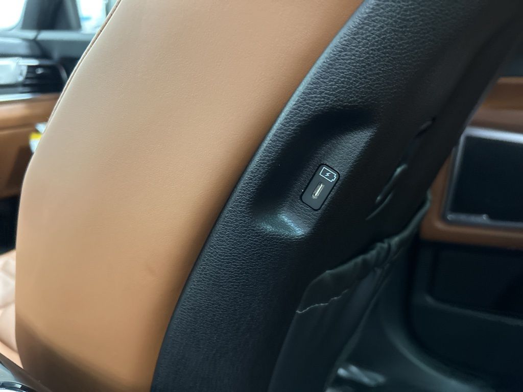 new 2025 Kia Telluride car, priced at $55,101