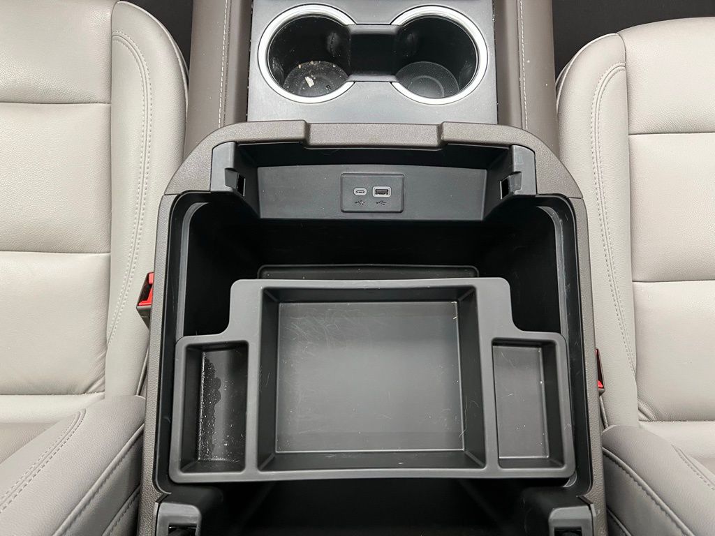 2024 Chevrolet Tahoe Z71 13