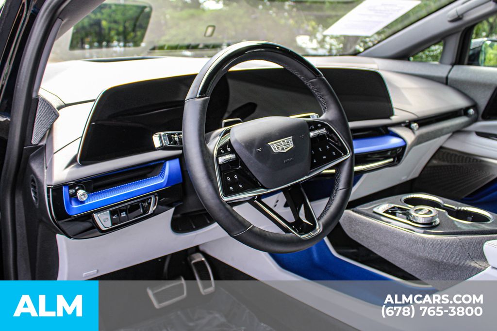 Used 2026 Black Cadillac Premium Luxury image 21