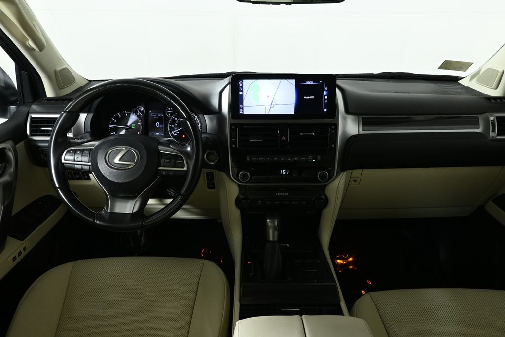 Thumbnail: 2022 Lexus GX - 17