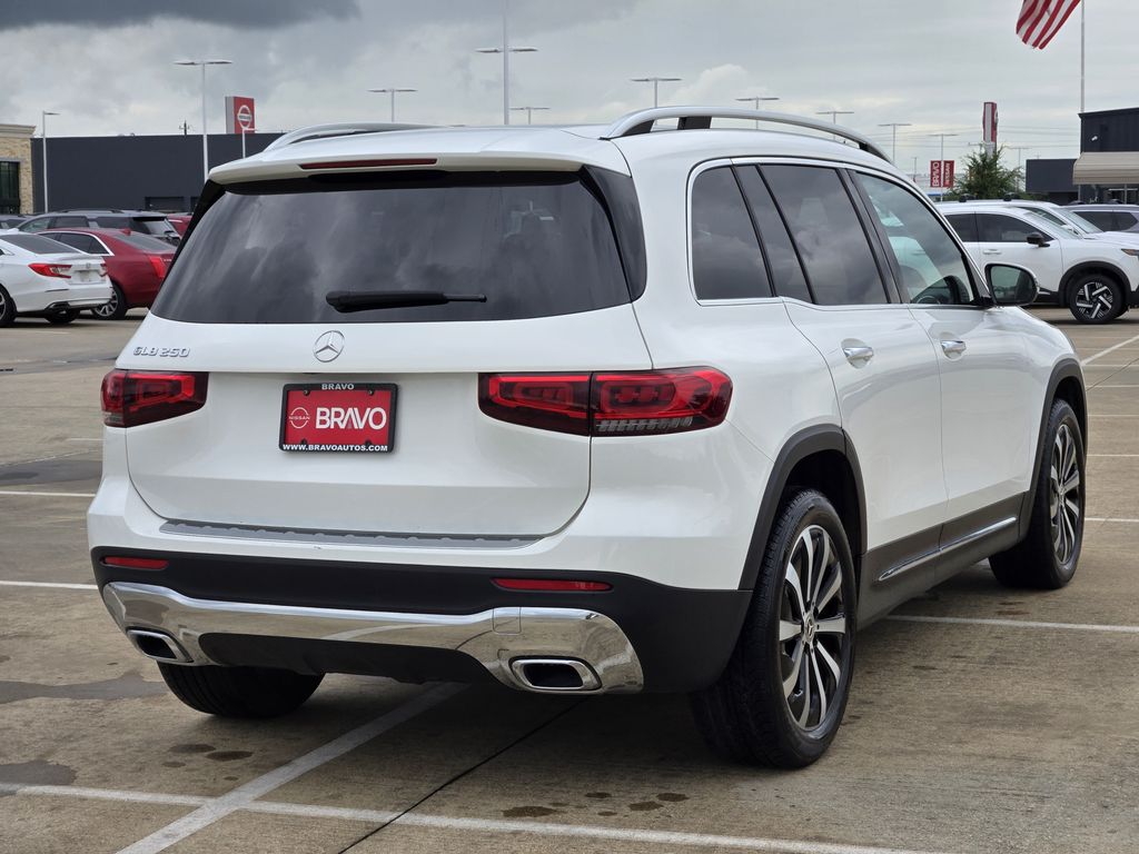 2023 Mercedes-Benz GLB GLB 250 - 3