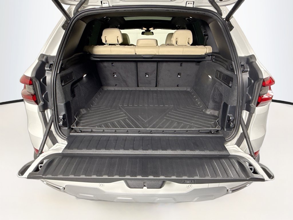 Thumbnail: 2022 BMW X5 - 28