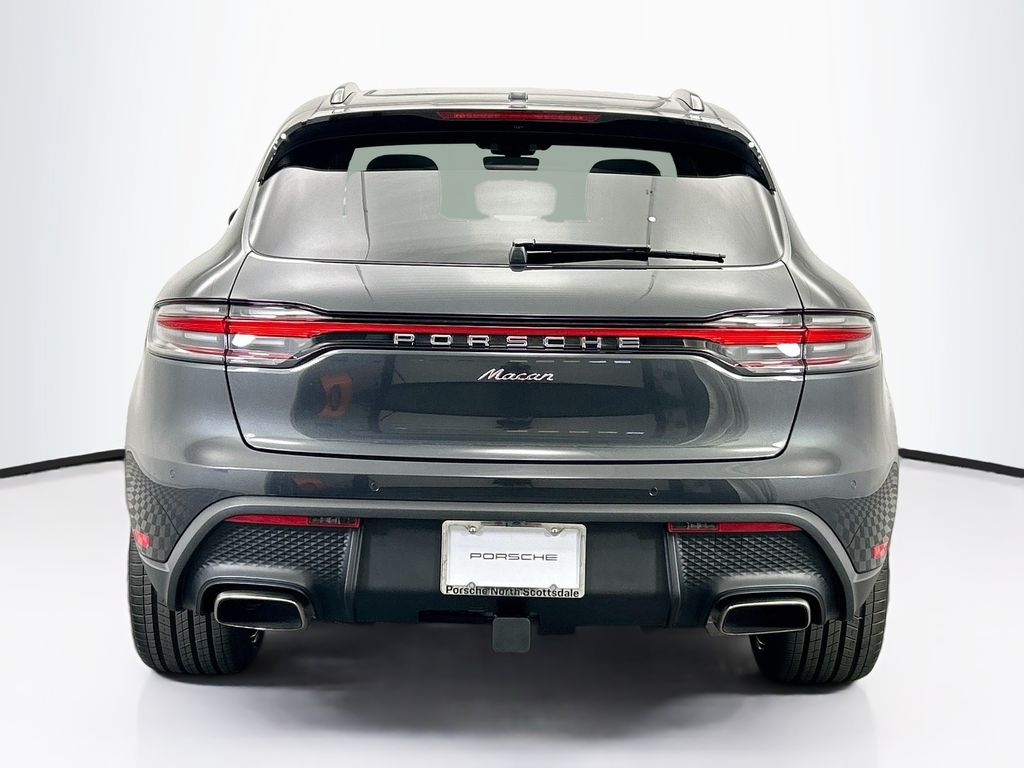 Thumbnail: 2026 Porsche Macan - 6