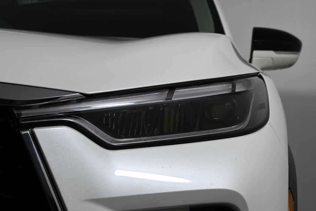 Thumbnail: 2023 INFINITI QX60 - 10