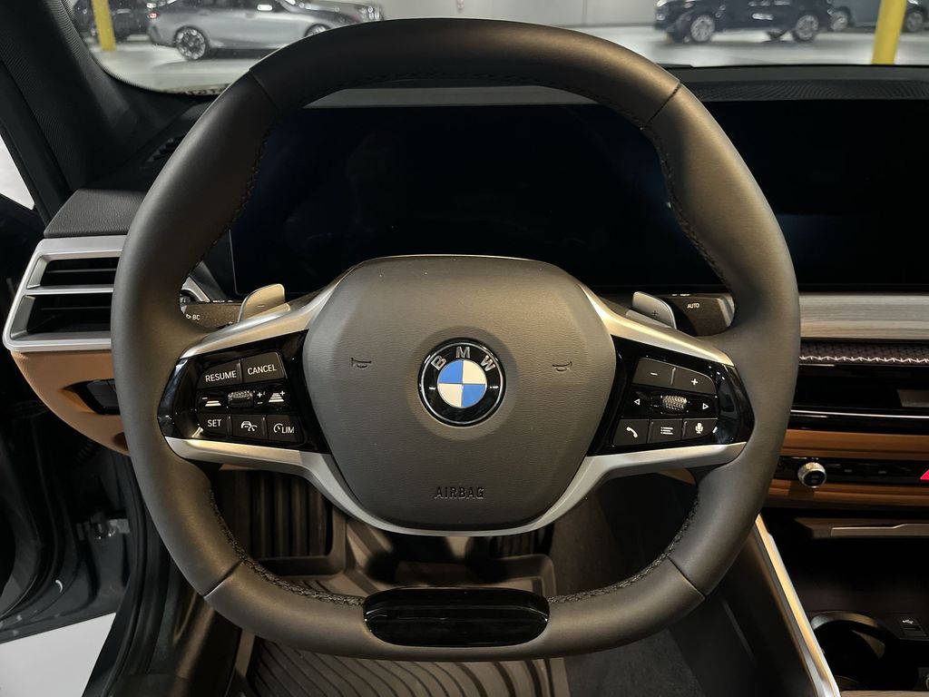 Thumbnail: 2025 BMW 3 Series - 14