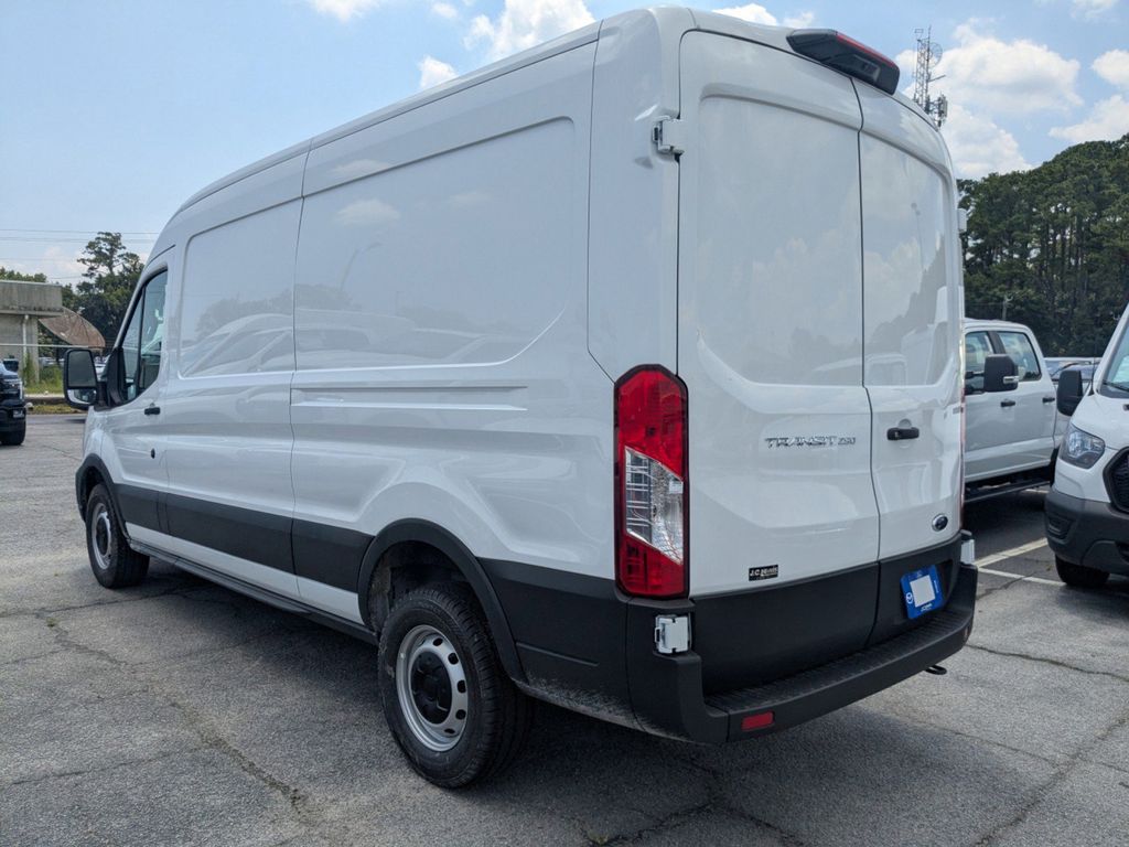 2025 Ford Transit 250